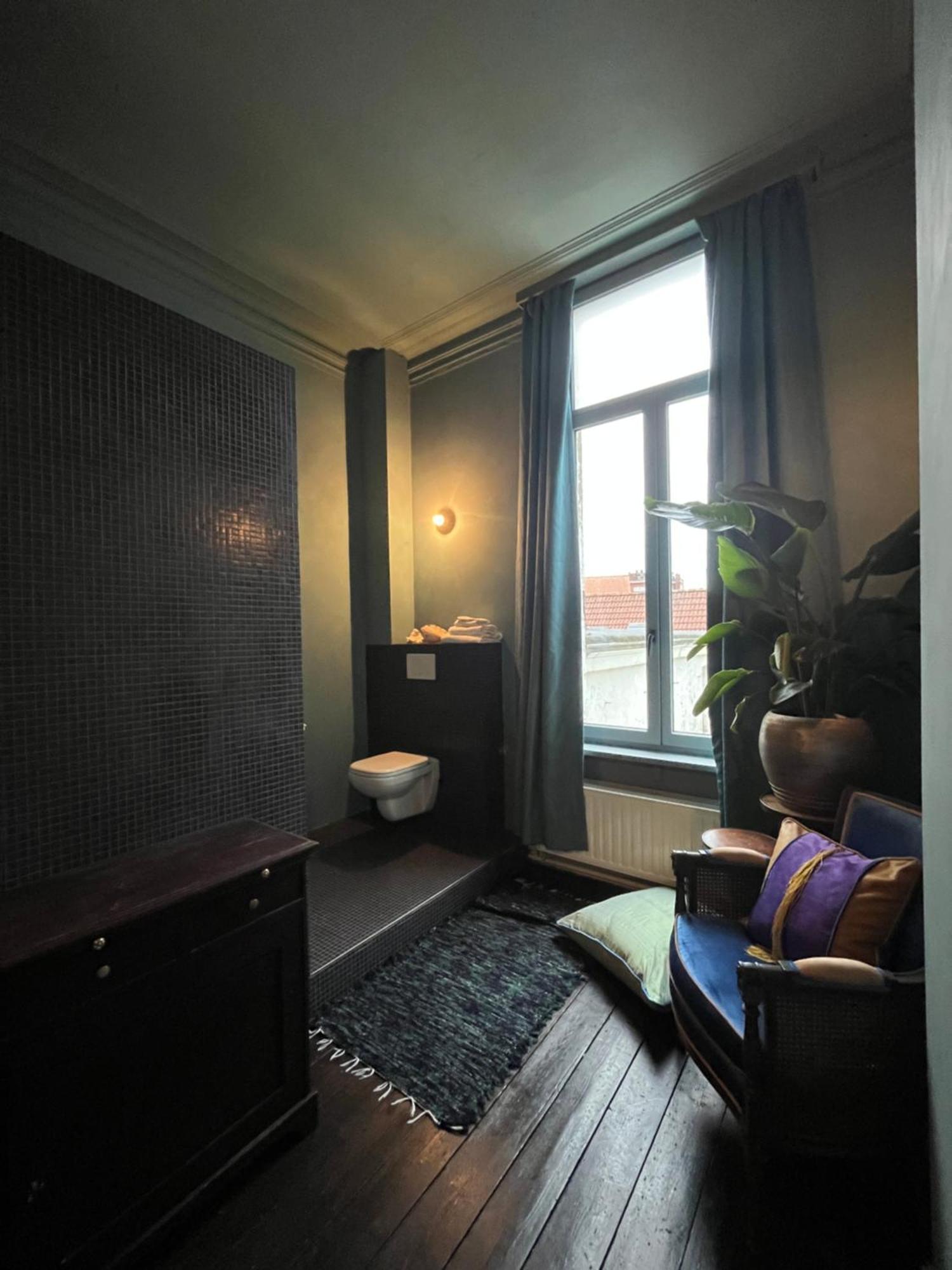 Guesthouse Nights By Morpheus Antwerpen Eksteriør bilde